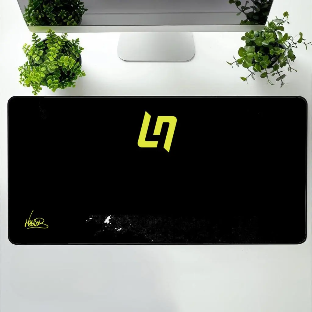 Lando Norris Desk Mat McLaren F1 Racing Mouse Pad Gamer Gift & Office Accessory for Car Enthusiasts