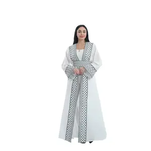 Kuffiyeh Embroidered Cardigan: Elegance and Versatile Comfort
