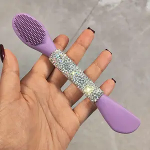 2 in 1 Silicone Facial Mask Brush, Artificial Rhinestone Decorated Face Mask Scraper Brush, Face Mask Applicator, Lightweight Smooth Makeup Tool for Women