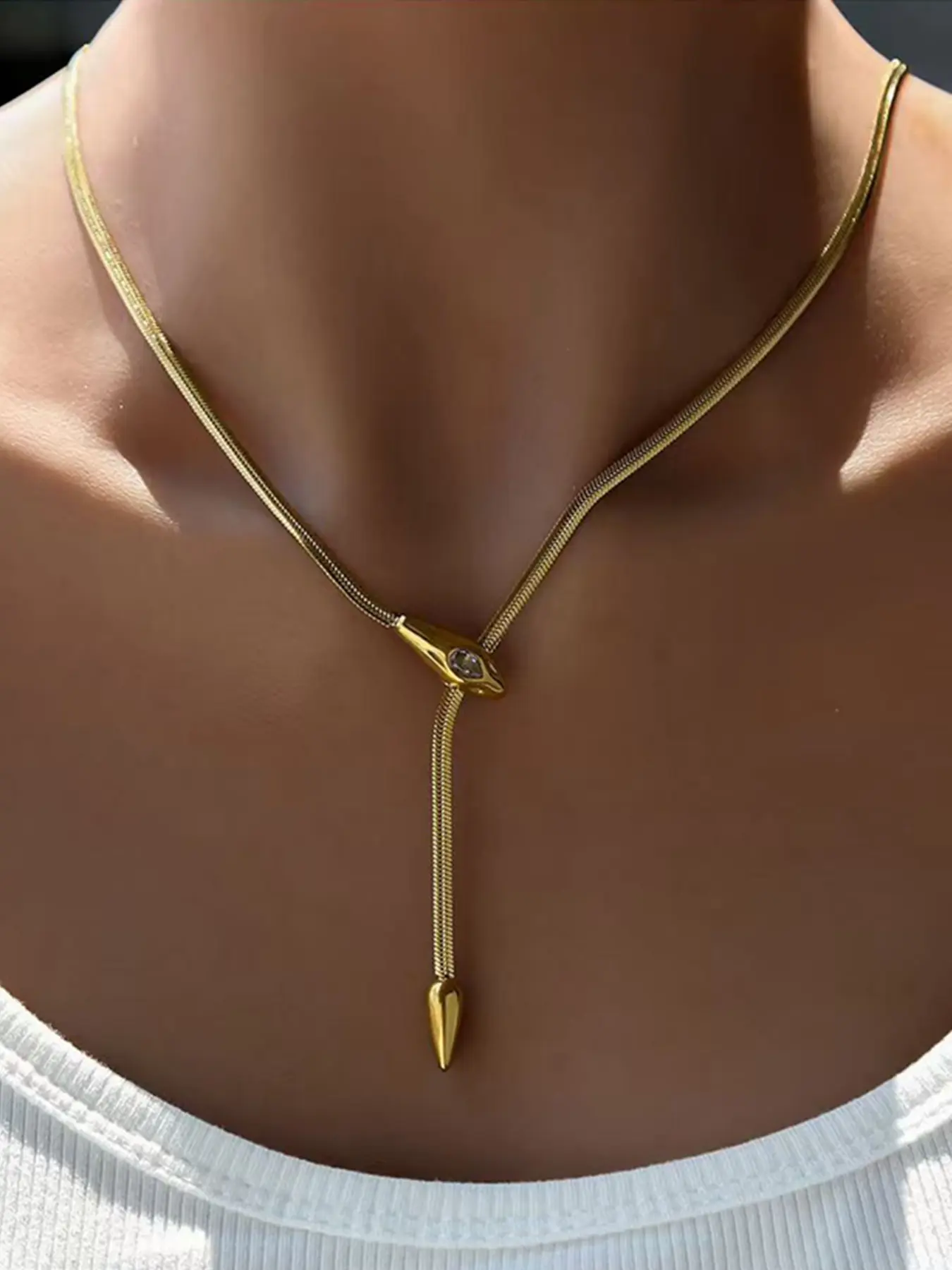 Elegant Snake Shape Necklace, 18k Blade Chain, Stainless Steel Fashion Necklace, Snakeskin Print, All Seasons Jewelry, Daily Wear Necklace, Trendy Necklace, Pendant Chain