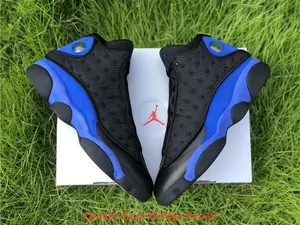 BlackRoyal Blue Colorblock Cat-Eye Retro Mid-Top Shoes