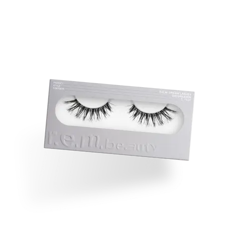 r.e.m. beauty by Ariana Grande dream lashes - faux-minx, vegan, lightweight, natural looking