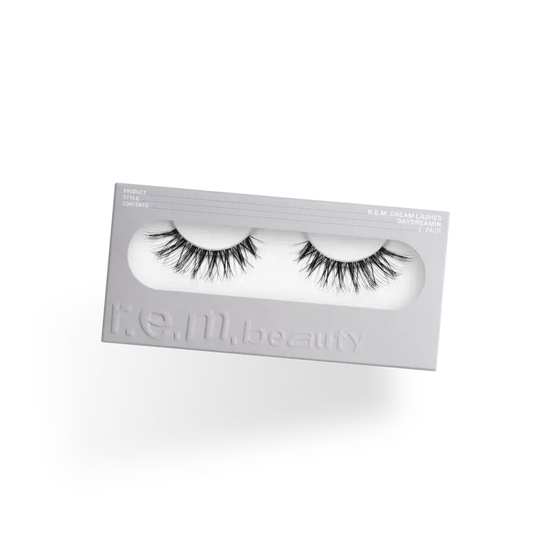 r.e.m. beauty by Ariana Grande dream lashes - faux-minx, vegan, lightweight, natural looking
