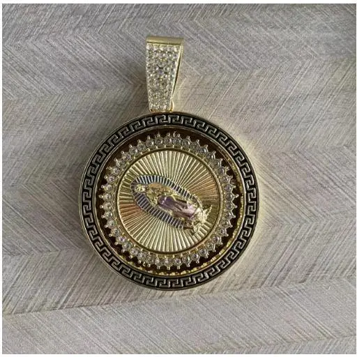 Gold pink clothing lace pendant