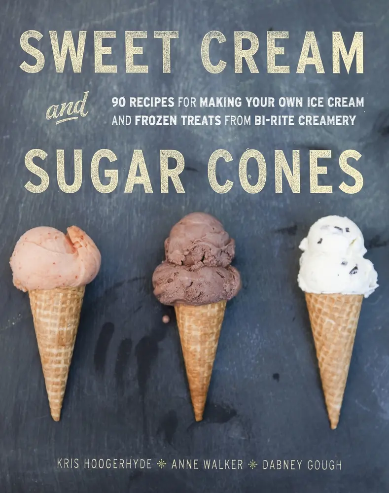 USED Book - Sweet Cream and Sugar Cones: 90 Recipes for Making Your Own Ice Cream and Frozen Treats from Bi-Rite Creamery[a Cookbook] by Hoogerhyde, Kris (Hardcover) - english