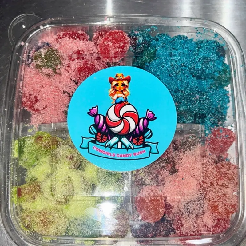 Cowgirls Candy Rush Extreme Sour/Sweet Fruit Blast Snack Tray