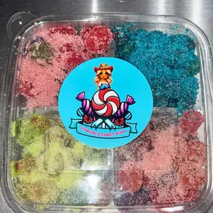 Cowgirls Candy Rush Extreme Sour/Sweet Fruit Blast Snack Tray