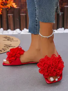 2026 Women's Floral Decorative Fashion Casual Outdoor Sandals, Simple Elegant Beach Shoes, Summer Trendy Footwear