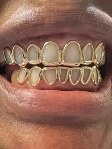 Hollow Hip Hop Tooth Set, Large Gold Teeth, Teeth Cover Girls, Includes Gum and Tweezers, Perfect for Party, Trendy Accessory