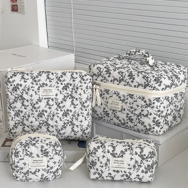 Jelly Home Women's 4-Piece Elegant Polyester Make-Up Bag Kit Pouch - Vintage Black & White French Floral French Girl Style, Korea’s Retro Aesthetic, High-Capacity, Portable Zipper Closure, Quick Access, Travel Organizer for Casual Outings