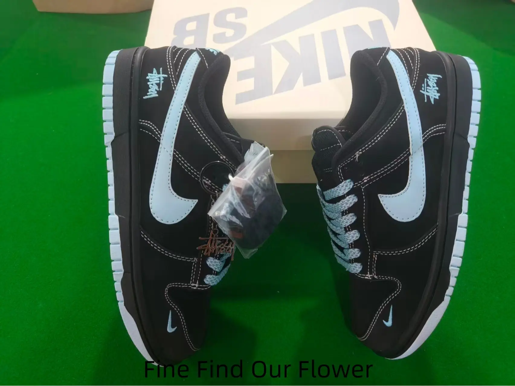 Black Sky Blue Suede Low Top Skate Shoes, Shock Absorbing Casual Sneakers, Breathable Suede Upper, Wear Resistant Anti-Slip Sole, Trendy Streetwear Footwear For Couple Daily Commute & Outdoor Wear