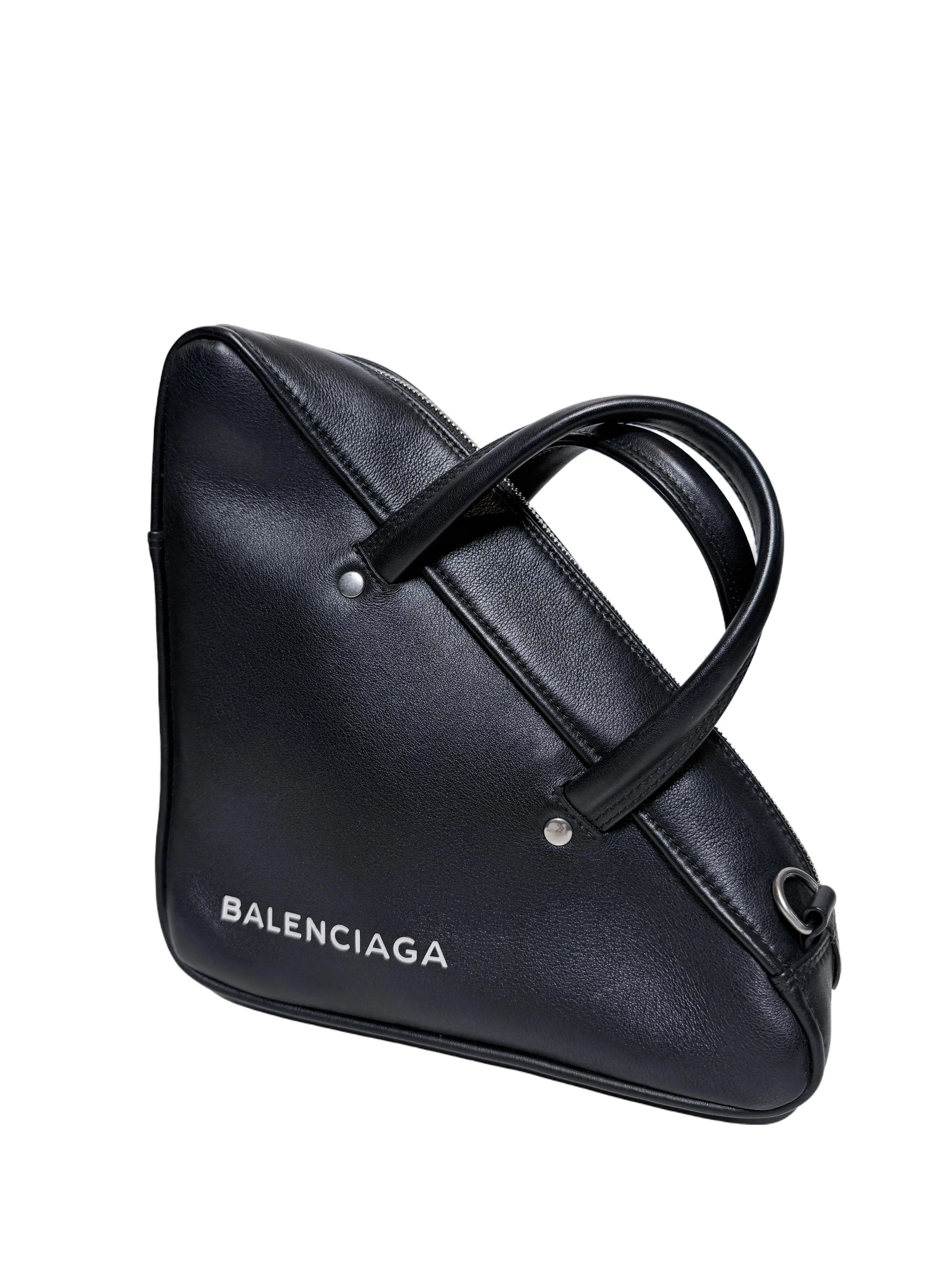 Pre-owned Balenciaga Leather Duffle Bag Authentic Triangle Black Calfskin JXBB2