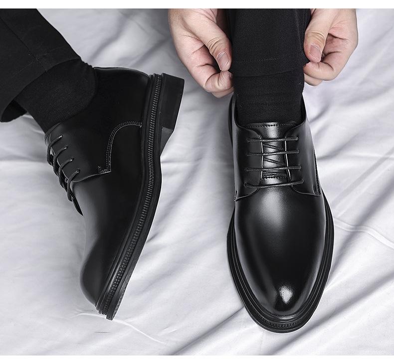 Men’s leather dress shoes for autumn, British style, low-cut black design suitable for commuting and business attire, pairs well with suits.