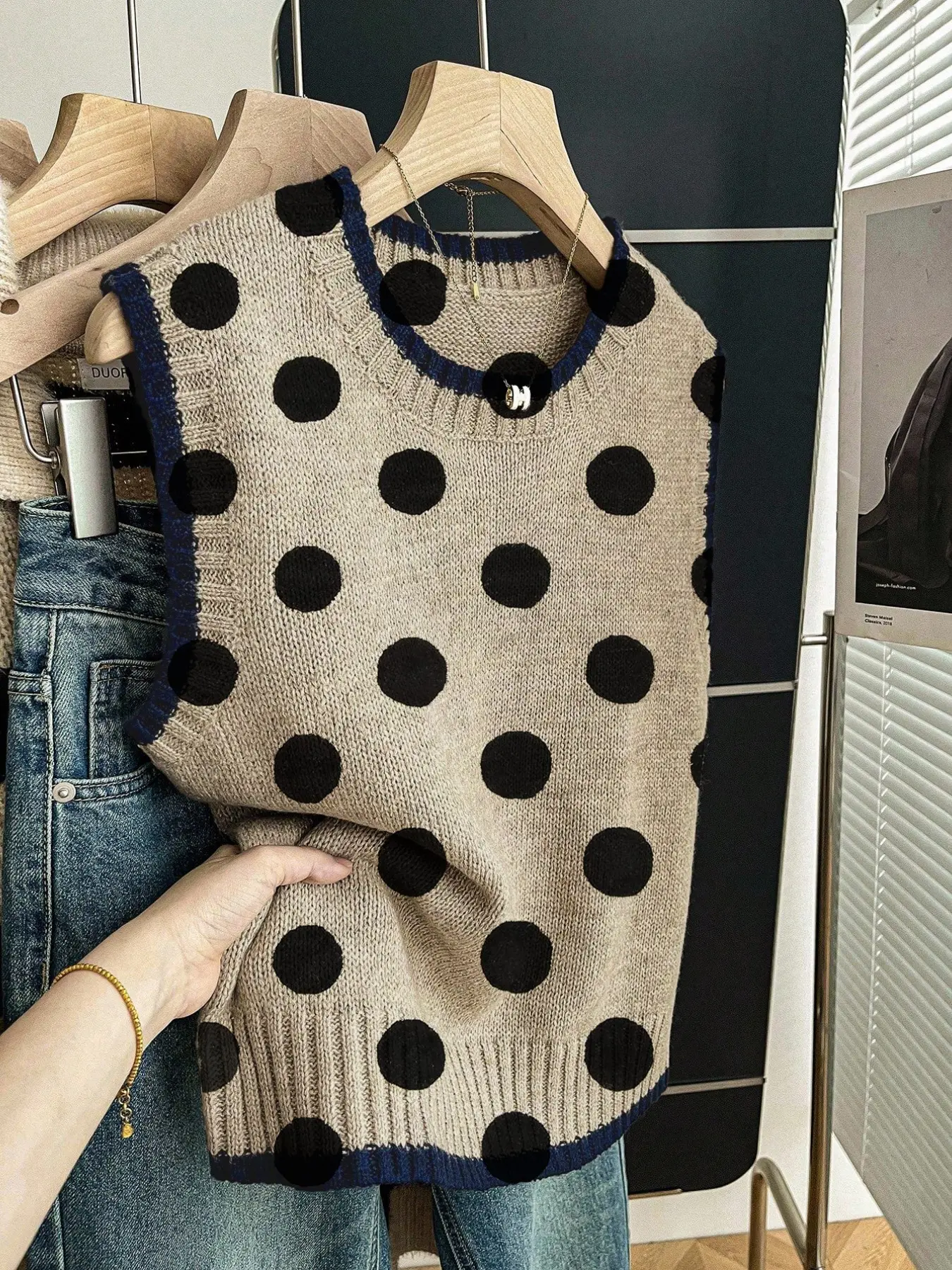 Women's Casual Style Loose-Fitting Round Neck Sleeveless Knitted Vest Top, Colorblock Deep Blue Edge Polka Dot, Spring Summer Fall Outerwear Womenswear Sleeveless Clothing Knit Vests