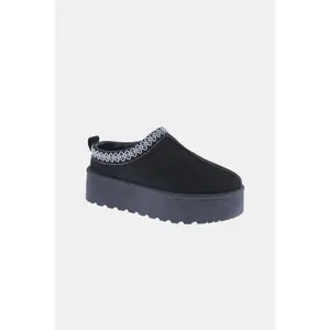 Weeboo Platform Embroidered Trim Slip-On Boots