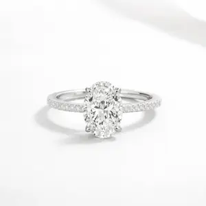 Angel Eye Moissanite Ring S925 0.5/1.0/2.0 CT - Oval Cut - Lore Jewelry