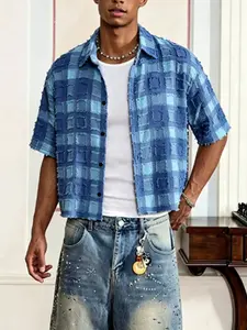 Plaid Shirt with Frayed Edges and Short Design, Unique Style, Perfect for Pairing with Jeans, Sweet and Cool Fashion Look