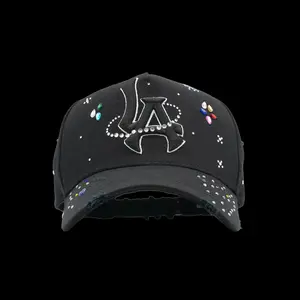 31 Hats x El Mago “Mago Universe” – snapback featuring bold clean 3D embroidery, an exclusive collab streetwear design, and an adjustable snapback fit for all-day comfort. Premium unisex piece, easy to style with any outfit.