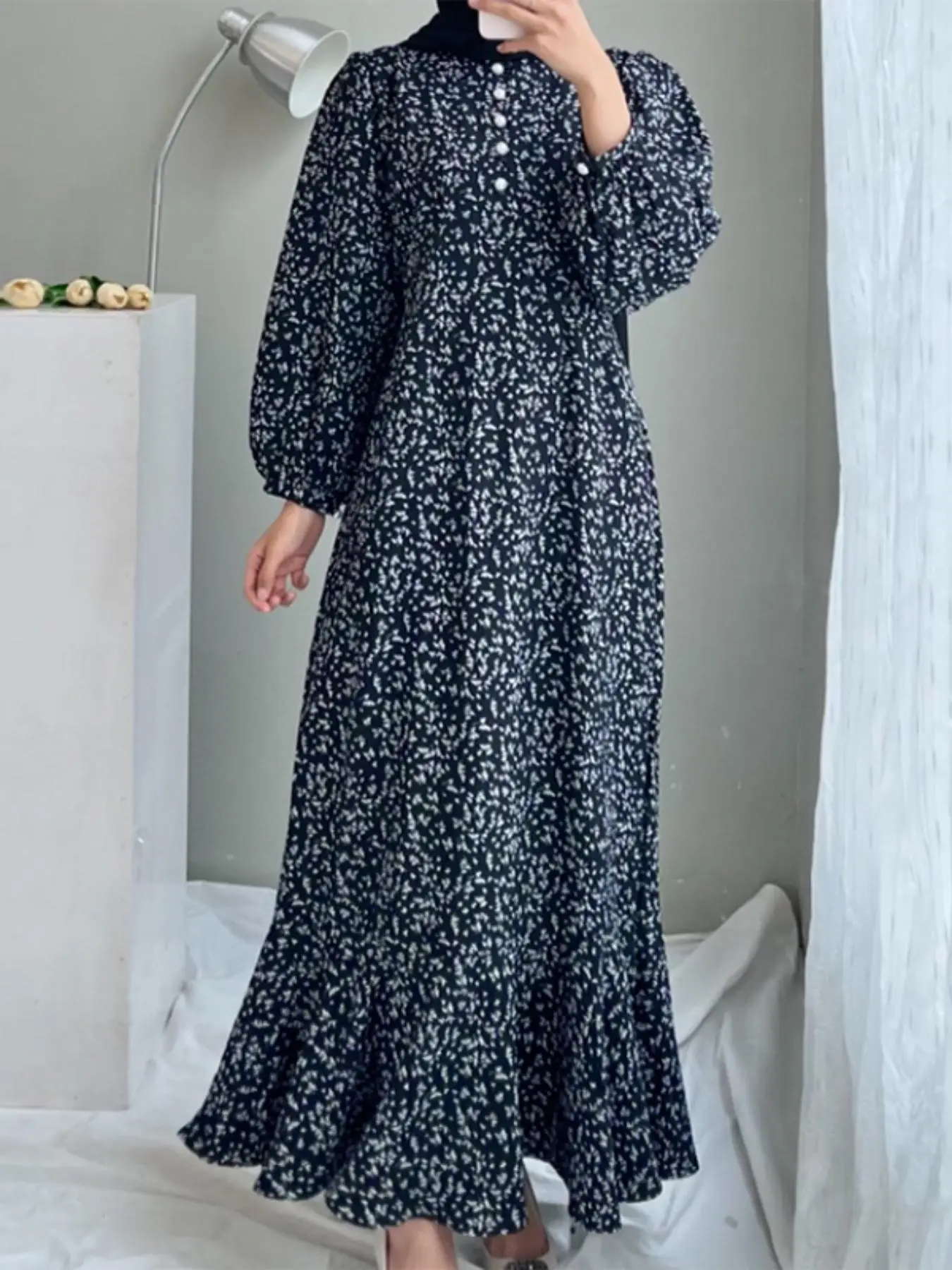 Women's Ditsy Floral Print Button Front Ruffle Hem A Line Arabian Dress, Casual Bishop Sleeve Long Sleeve Long Dress for Fall & Winter, Women's Islami