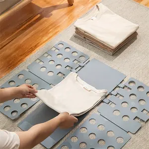 1 plastic folding plate, quick folding plate for clothes hangers, quick folding clothes plate for lazy people, suitable for travel T-shirt folding accessory assistant