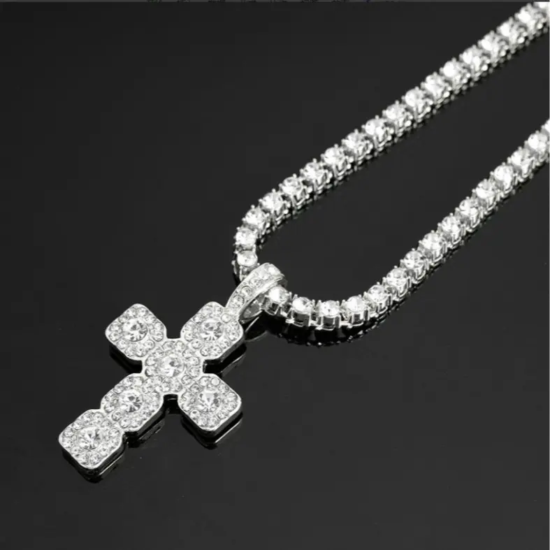 Silver Pendant + 20-inch Single-Row Chain