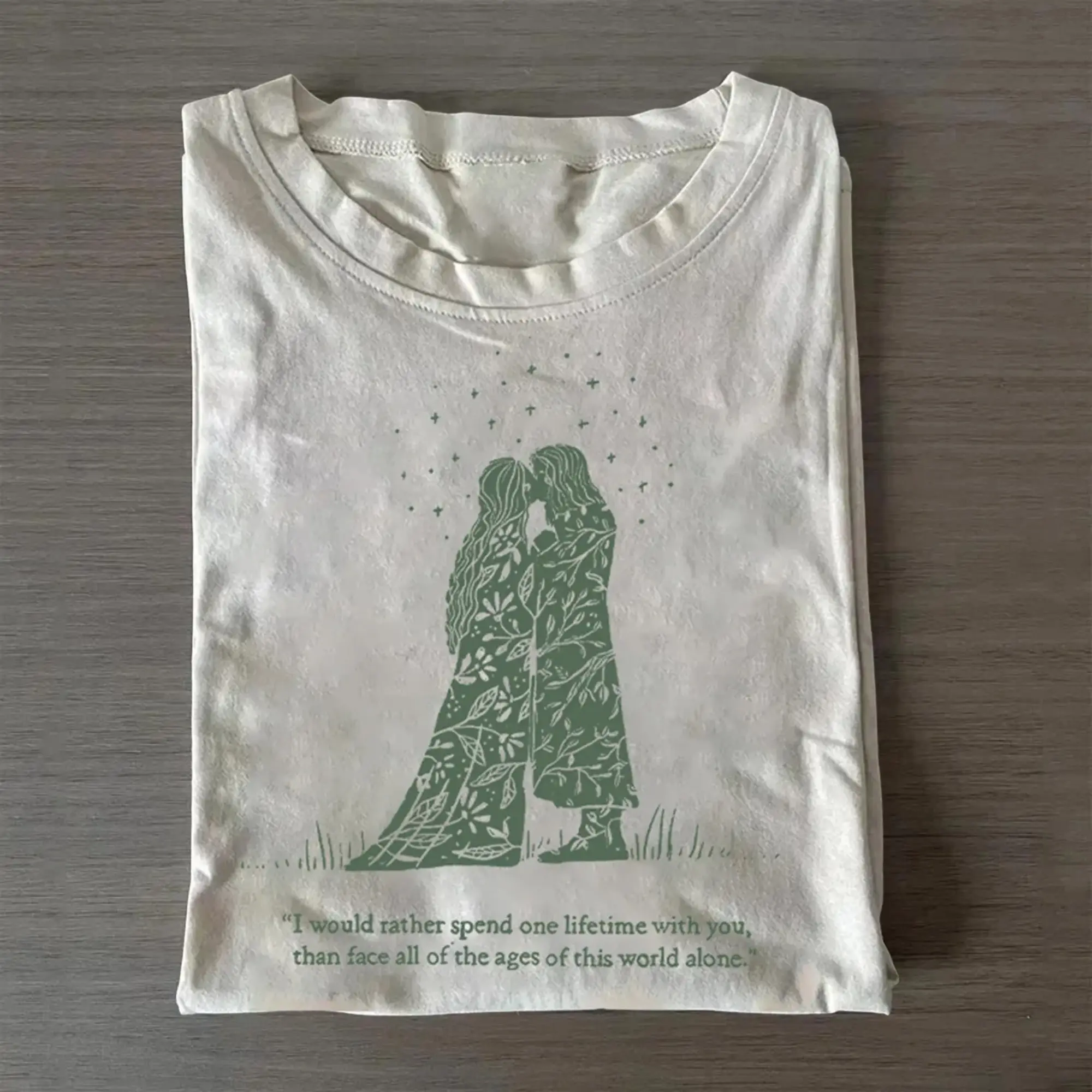 Gildan Menswear Short-Sleeve Cotton Casual T-Shirt - Men's Round Neck Top, J.R.R. Tolkien Lord of The Rings Vintage Aragorn & Arwen Graphic Fantasy Movie Streetwear, Shortsleeve, Lord Of Rings, Vintage T Shirts, Fitted, Crew Neck, All Seasons