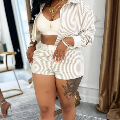 Women's Striped Print Button Long Sleeve Shirt and Shorts, Collared Fitted Top and Shorts for Daily Wear, Ladies Two-Piece Outfit for Spring and Summer, Casual Fashion Matching Set, Suits, Womenswear