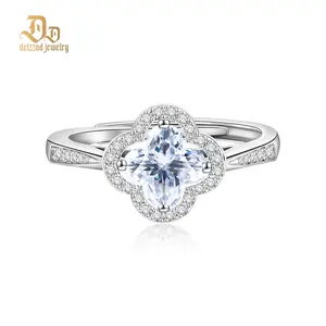 Delzzad Sparkling Adjustable Four-Leaf Clover Cluster Ring Lab-Created Moissanite Engagement Ring S925 Sterling Silver Moissanite Jewelry Perfect Christmas Gift