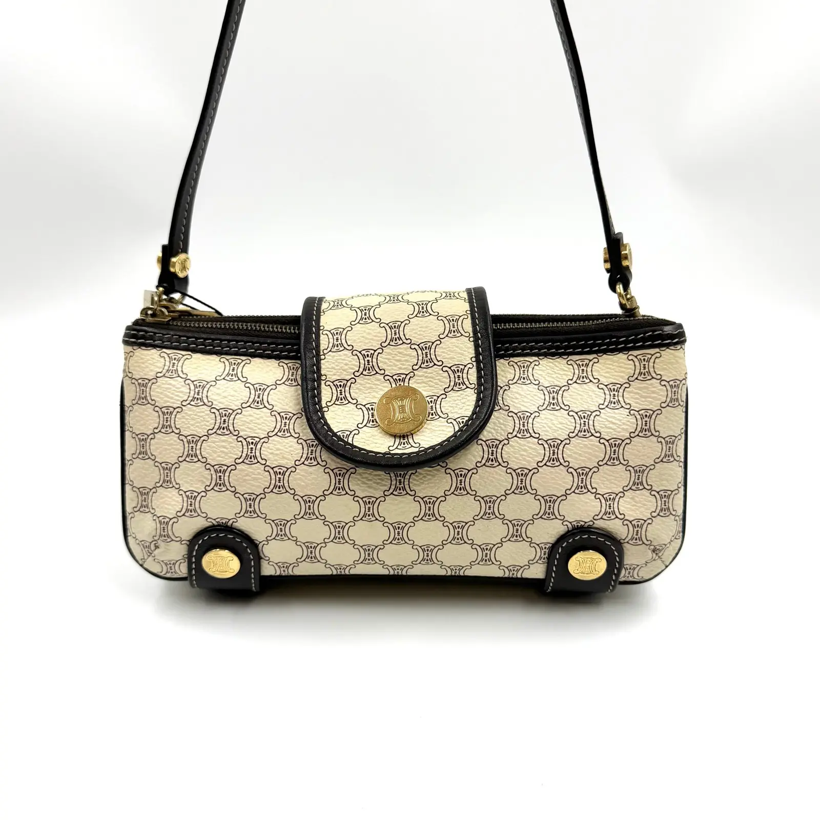 Pre-owned Celine As Shown Shoulder bags US0560 Macadam Triomphe Shoulder Bag 26.06.24