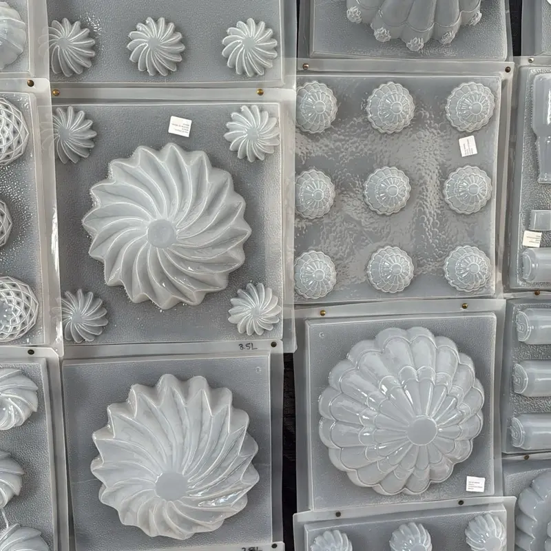 MOLDE GRANDE/ LARGE MOLD