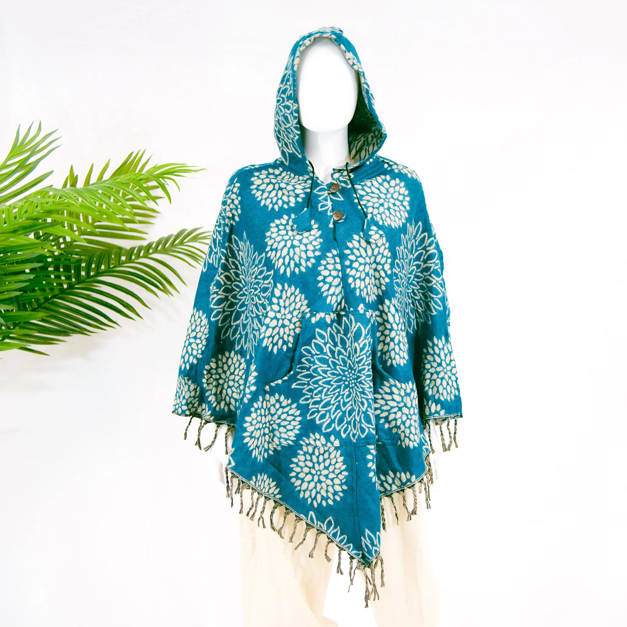 Wool Winter Poncho, Soft Wool Blend Unisex Pullover, Winter cape, Handmade Wool Blend Warm Hoodie, Hand Loomed Warm Wraps, Hippie Boho Unisex Oversized Sweater with Pockets