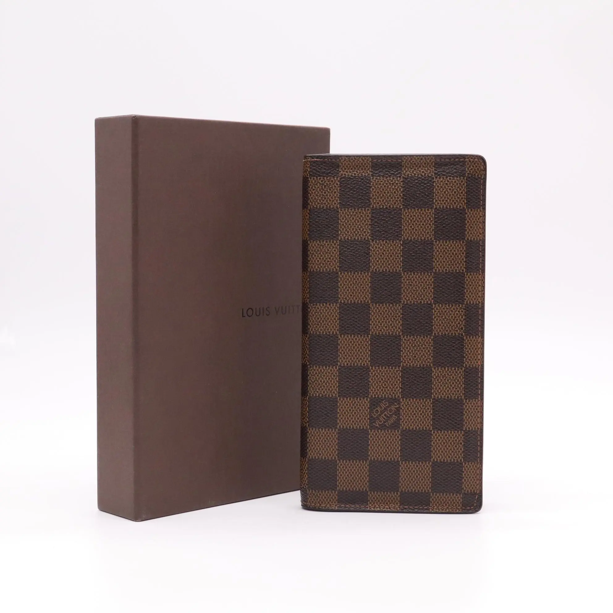 Pre-owned Louis Vuitton Leather Small Leather Goods Brazza Wallet W22216