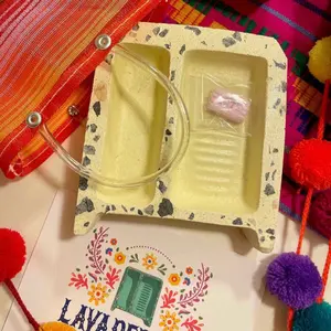 Yellow Lavaderito