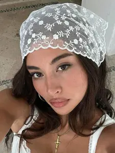 Boho Style Lace Embroidered Triangle Scarf, Summer Women's Casual Elegant Lightweight Breathable Headscarf, Fashion Accessory