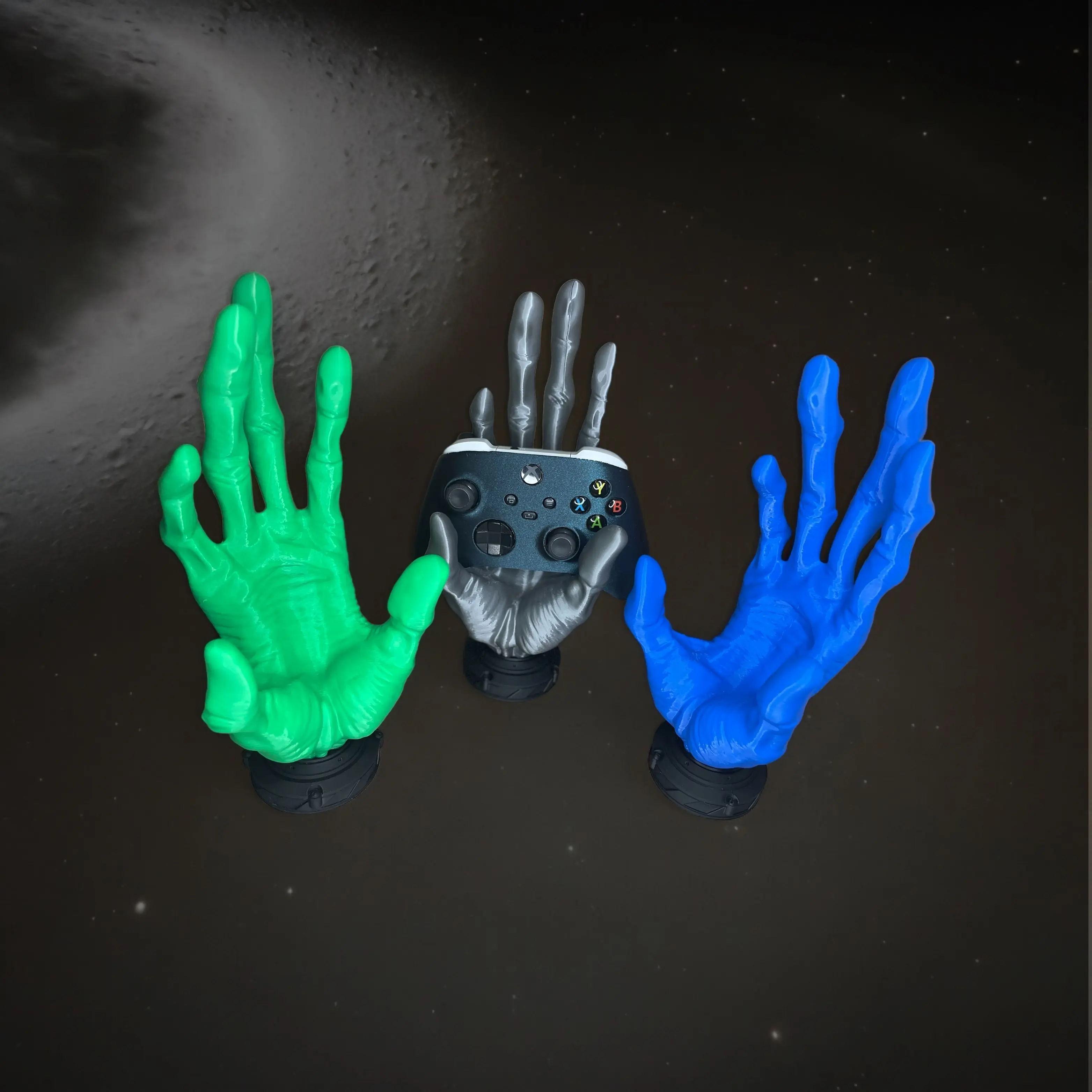 Alien Hand Controller Stand – 3D Printed Holder for Xbox / PlayStation / Switch