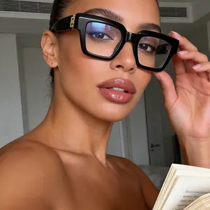 Square Reading Glasses, Fashionable Flower Design Frame, Youthful Look, Classic Vintage Style Unisex Presbyopia Eyewear, Reading Eyeglasses