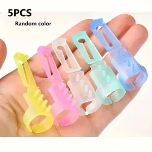 5-Piece Heavy-Duty Plastic Crochet Hook Set with Finger Protectors, Beginner-Friendly Crochet Tool Kit for Knitting, Amigurumi, Blankets, Hats