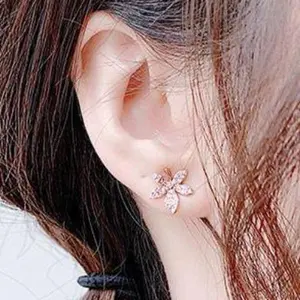 Maple Leaf Diamond SIlver Stud Earrings – Elegant Sparkle with Korean Flair