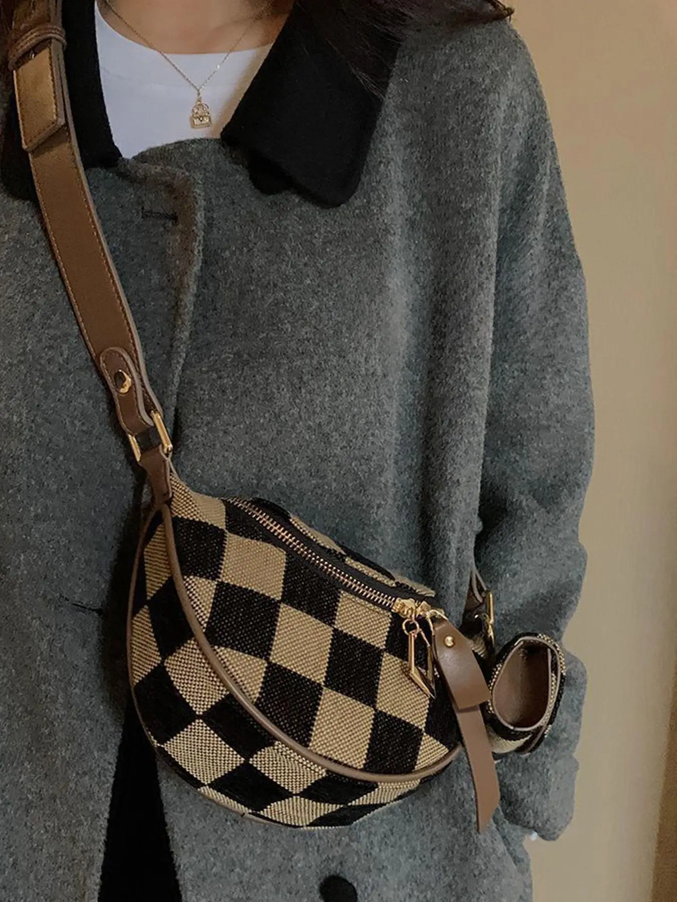 Women's Checked Pattern Fanny Pack, with Headphone Bag, Fashionable PU Leather Zipper Bum Bag for Daily Used, Casual Trendy Versatile High-quality Dai