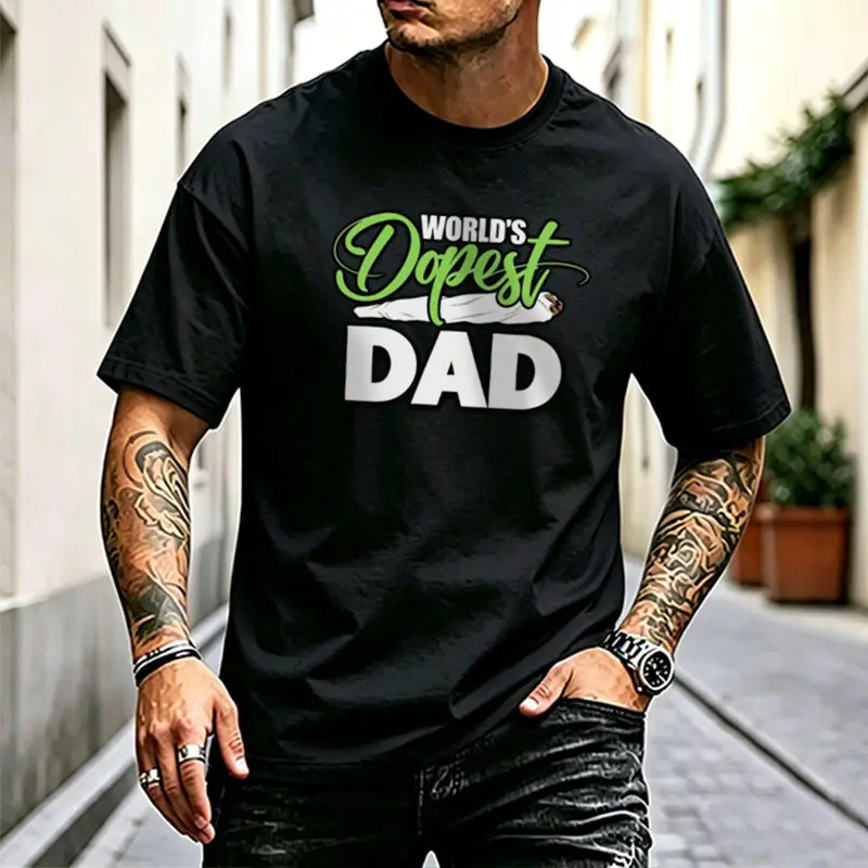 Men's Casual "World’s Dopest Dad" Round Neck Short-Sleeve T-Shirt - Stylish Menswear Top, Ideal for Celebrating Dad, Streetwear Outfits