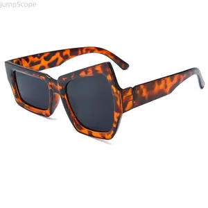 Chunky Oversized Square Sunglasses for Y2K Aesthetic Bold Retro Cat Eye Inspired Sunglasses for Summer 2026