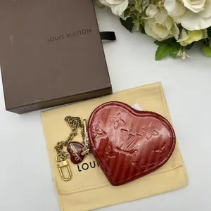 Pre-owned Louis Vuitton As Shown Mini Bags Monogram Vernis Rayures Coeur Coin Purse lv7828ew