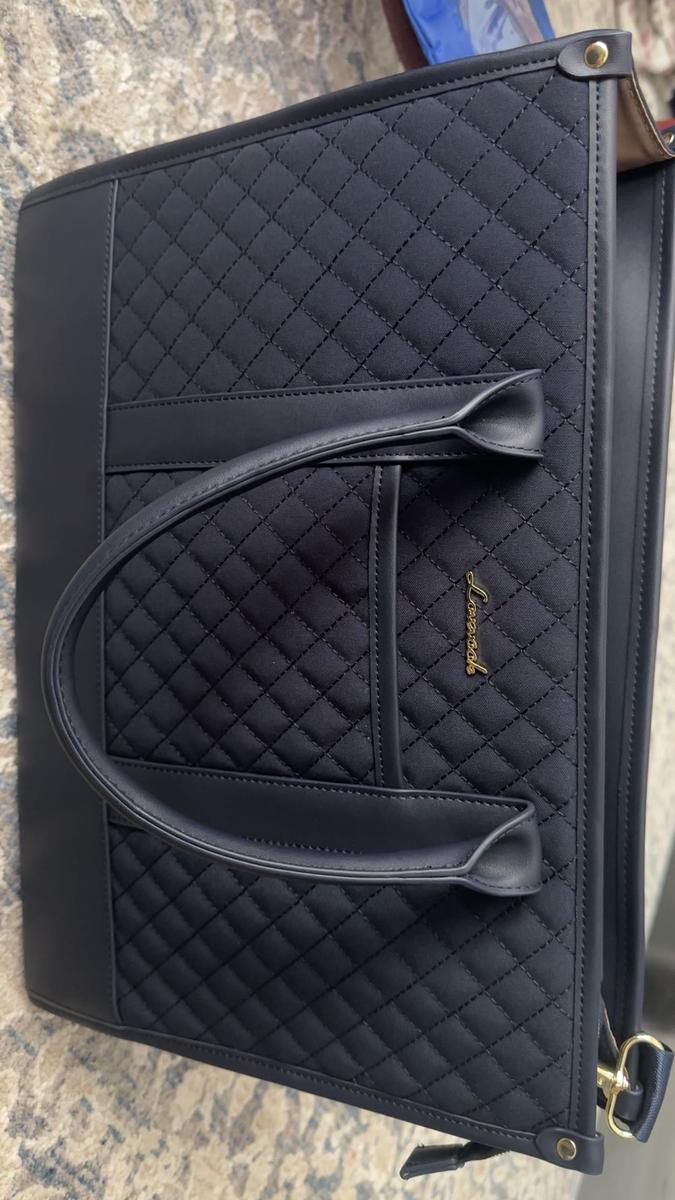 Item: Dark Blue, 15.6‘’