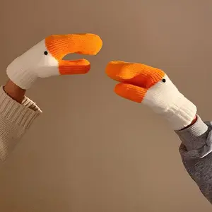 1/2pairs Unisex Creative Goose Feather Knitted Fingerless Gloves, Winter Warm Thickened Fleece, Cute Couple Student Gift, Christmas Holiday New Year Birthday Party Prop