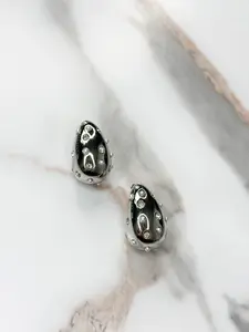 Silver teardrop earrings Silver teardrop earrings