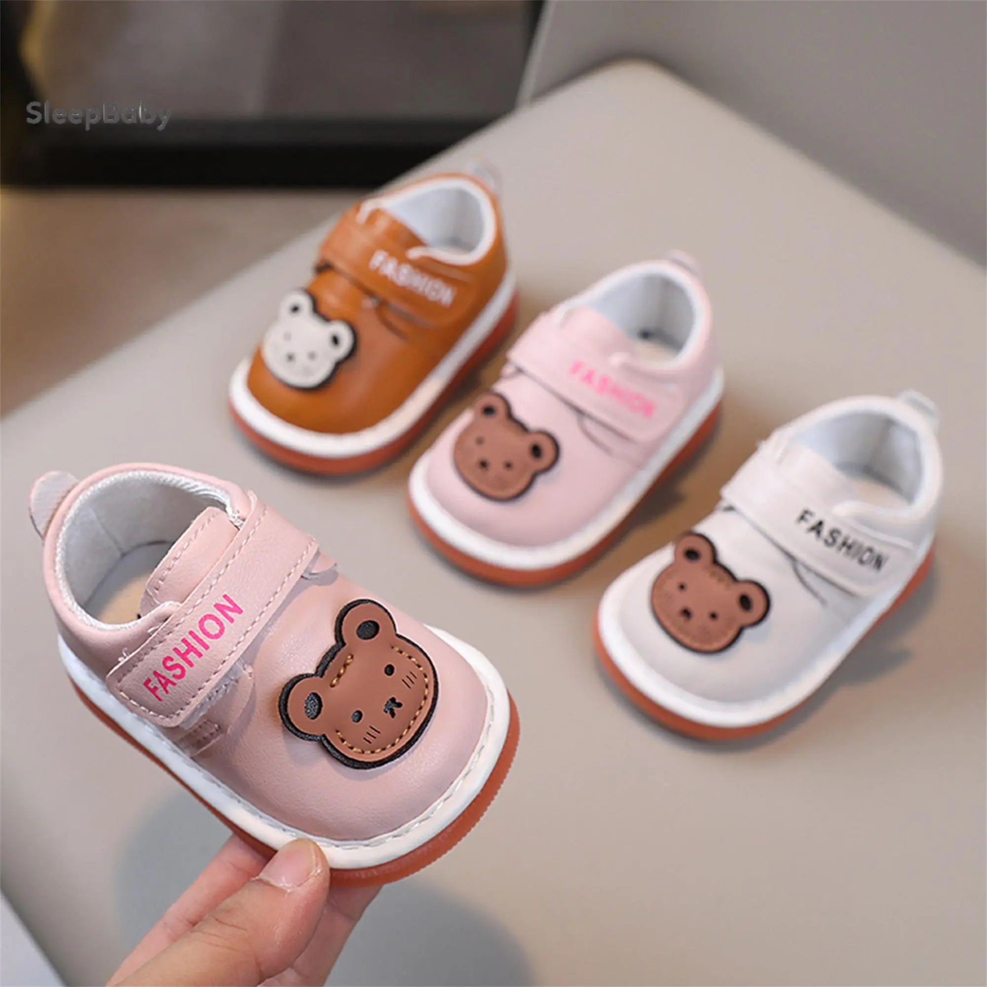 Baby First Walker Shoes, Cute Bear Cartoon Playful Squeaky Shoes for Toddlers, Non-Slip Soft Sole, Lightweight Breathable Sneakers for Spring Fall, Cartoon Shoes