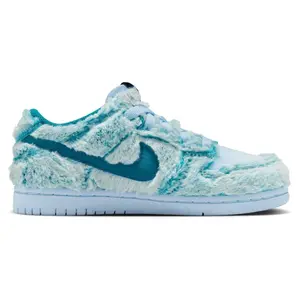 Nike Dunk Low Abominable Snowman Celestine Green Fuzzy Sneaker  IM7171-301 Authentic Youth Gradeschool Casual Comfort Shoe Keychain for Women, Women's Shoes