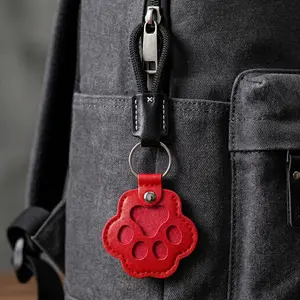 Pet Fur Memory Leather Keychain - Paw-Shaped Dog & Cat Memorial Keepsake, Sympathy Gift for Grieving Pet Owners