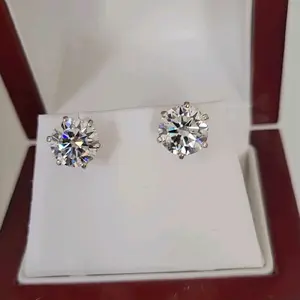 New 4ct Certified Moissanite Stud Earrings