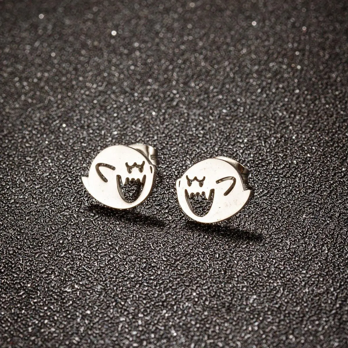 Unisex Whimsical Ghost Face Stud Earrings - Black Stainless Steel Dainty Cartoon Costume Jewelry, Alternative Accessory for Halloween & Casual Wear